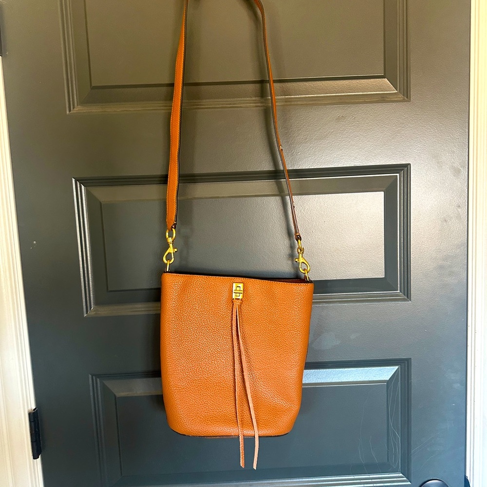Rebecca Minkoff Leather Darren Bucket Caramello - adjustable strap NWT